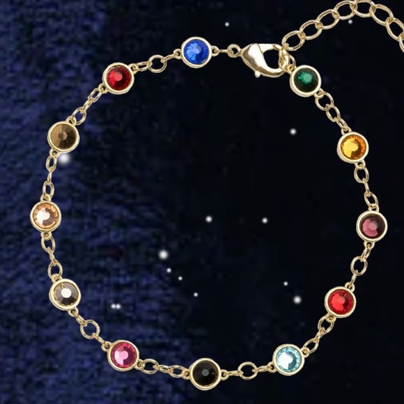 TAYLOR SWIFT BEJEWELED BRACELET - Picture 8 of 8